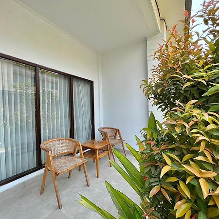 Cg Guesthouse Canggu Extérieur photo