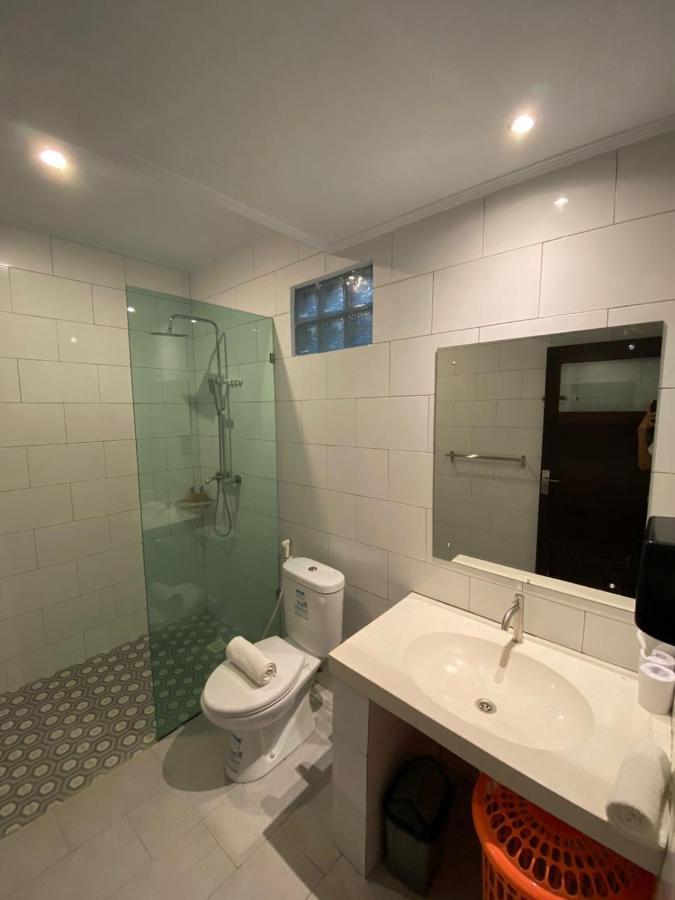Cg Guesthouse Canggu Extérieur photo