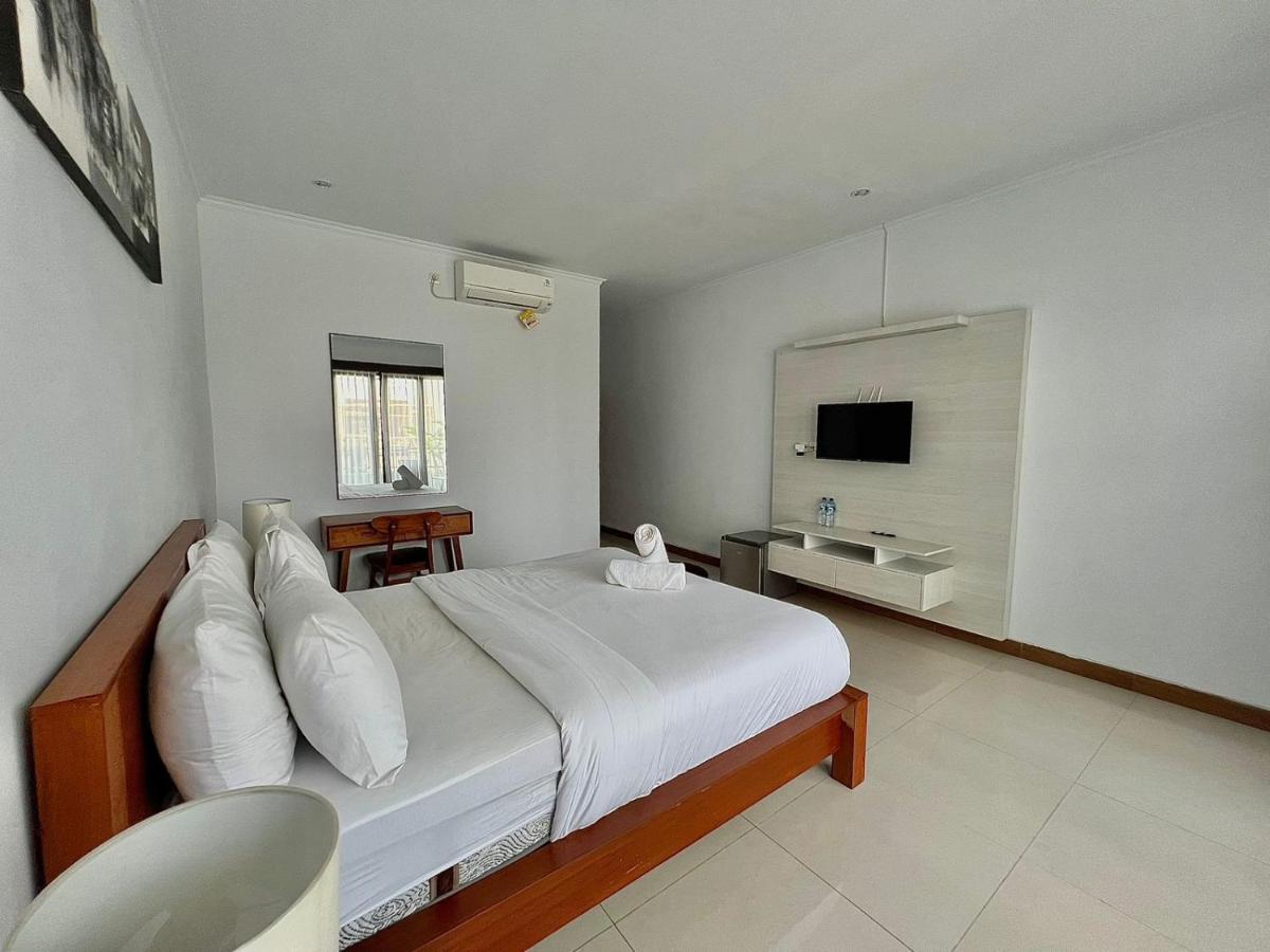 Cg Guesthouse Canggu Extérieur photo