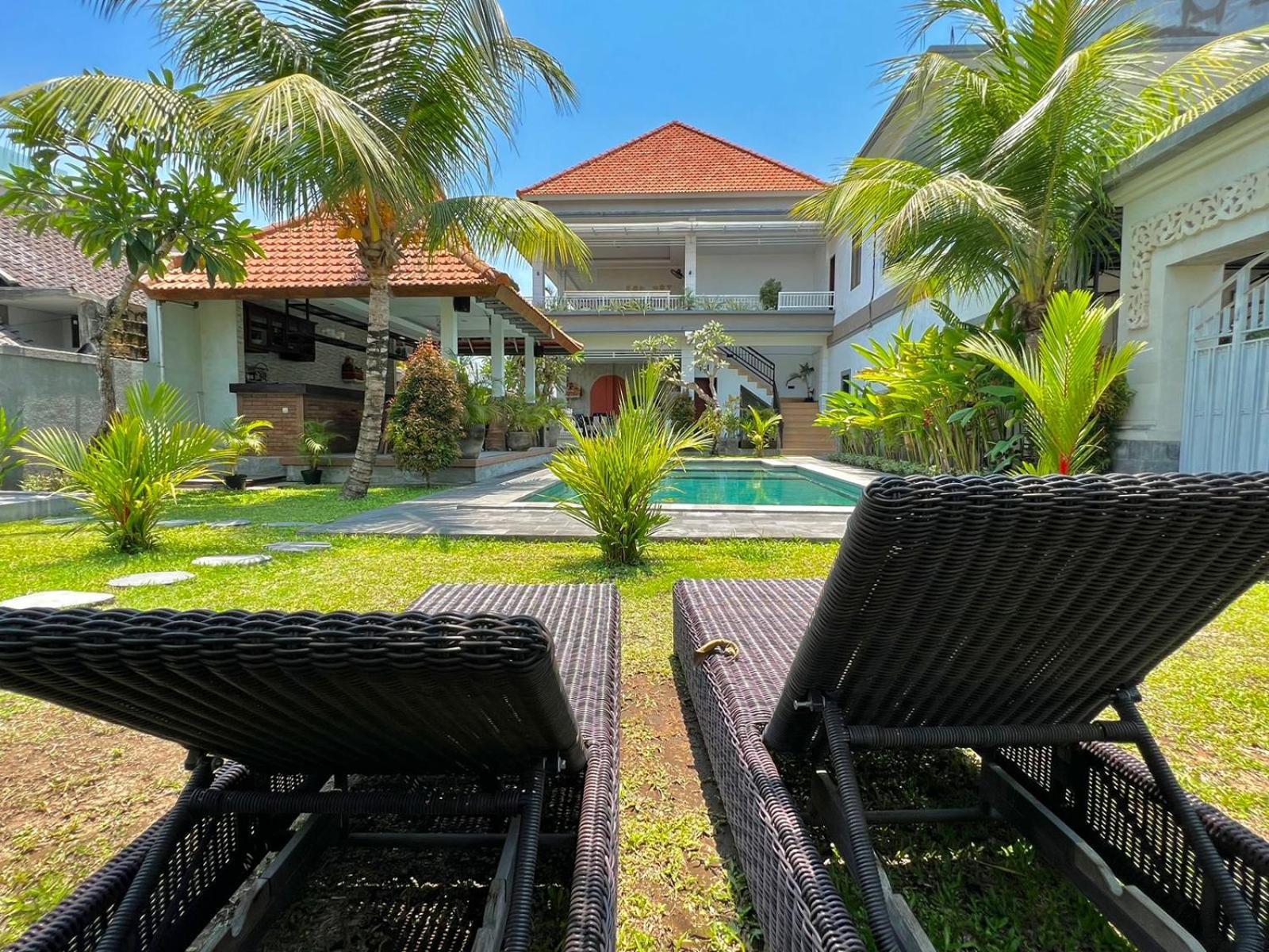 Cg Guesthouse Canggu Extérieur photo